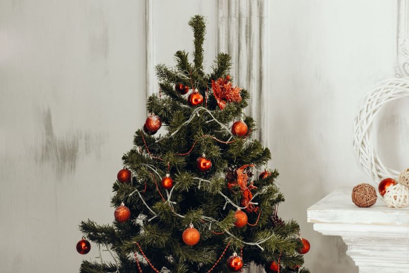 Bringing Life and Color to Your Home this Winter: Upgrade Your Decoration Scheme with Artificial Trees, Ornaments, and Festive Music