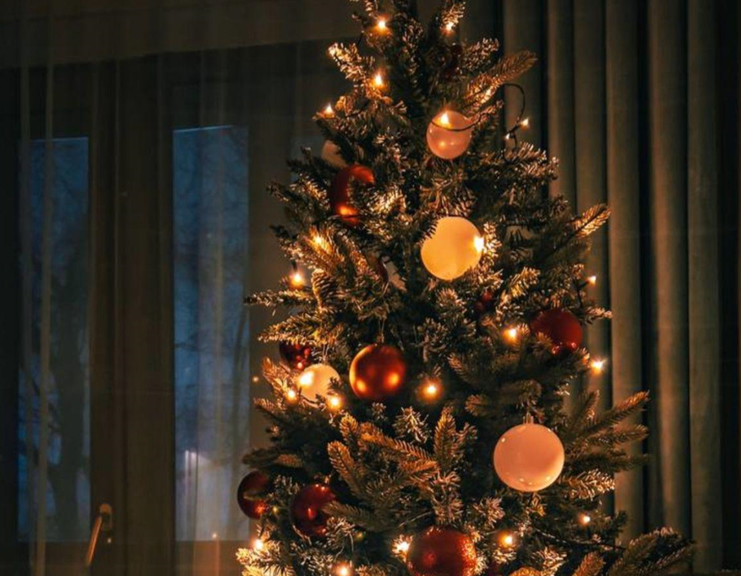 Trimming the Budget: How to Find an Affordable Artificial Christmas Tree